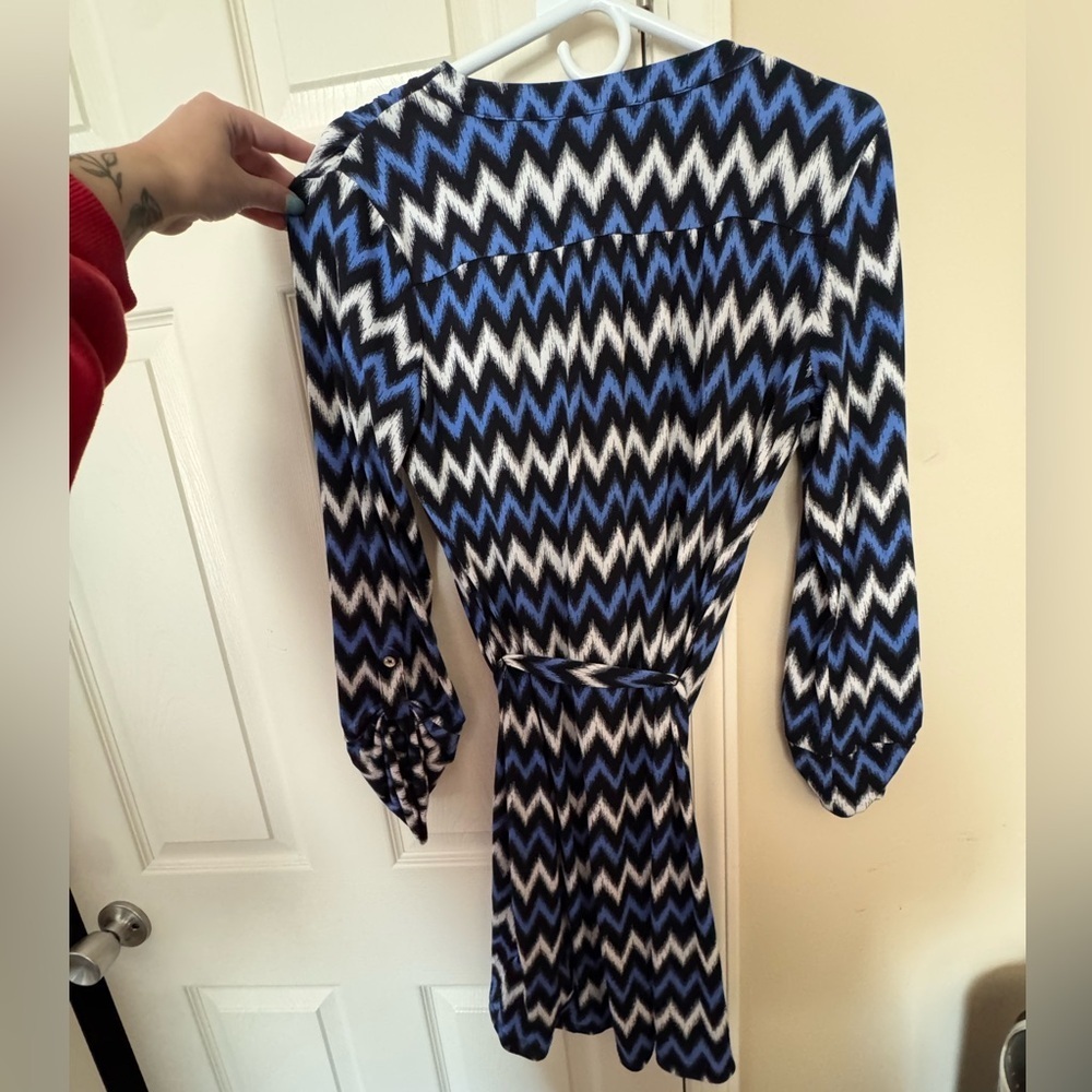 MICHAEL Michael Kors Blue and Black Zigzag Dress - Picture 4 of 6